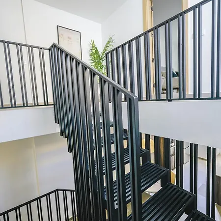 Moott Homes Casa De Leones Apto 2 * 알메리아